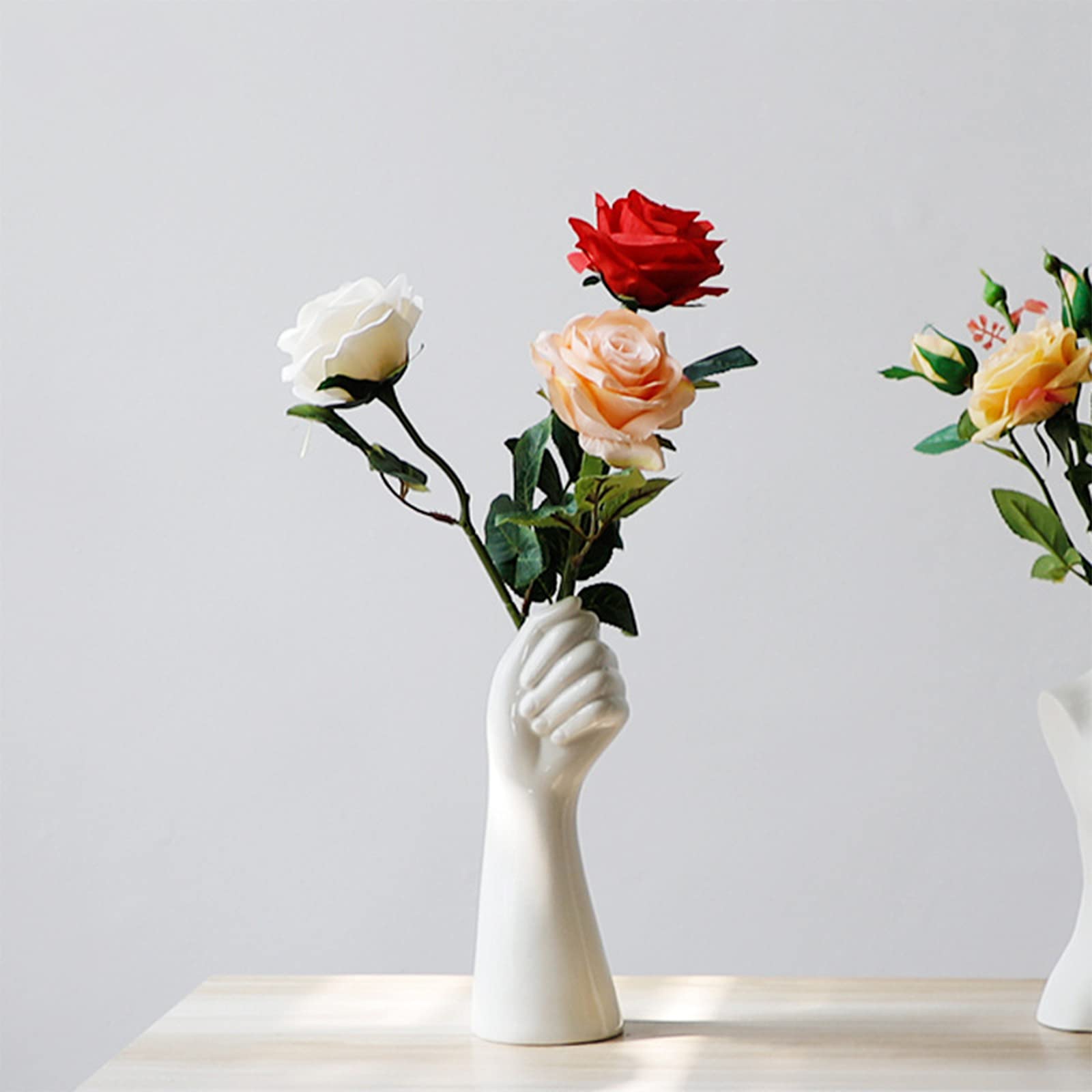 Moderne Dekorative Keramik-Körpervase, 23,5 cm Höhe, Handgeformt